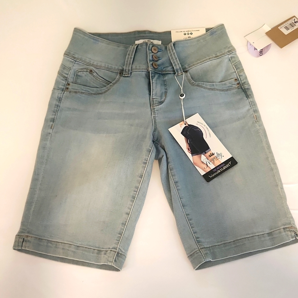 Women's Denim Bermuda Short